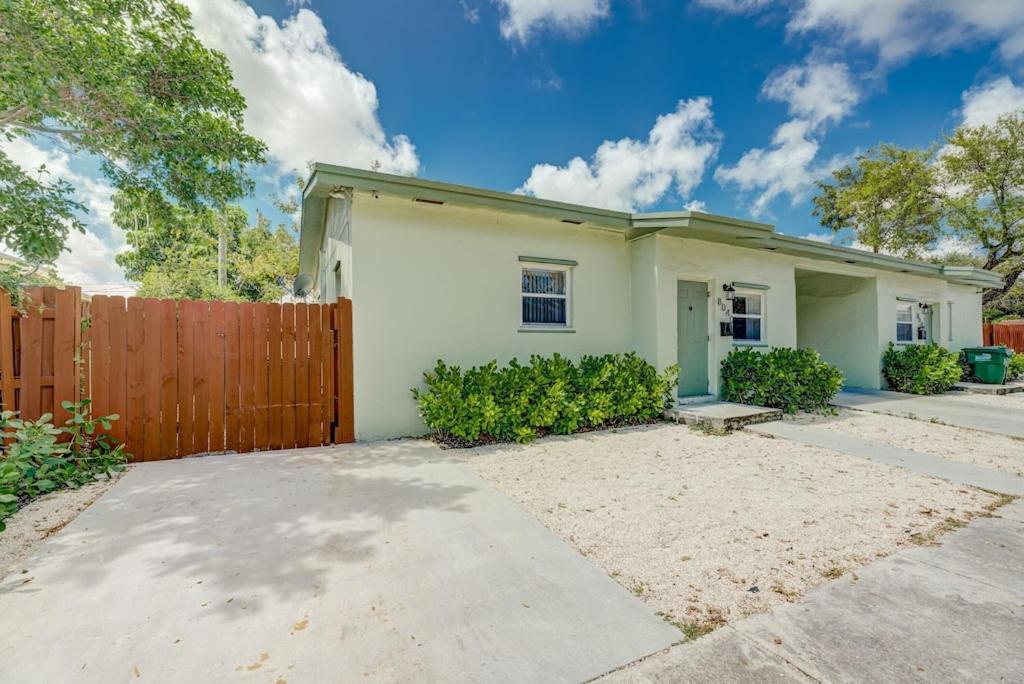 Deco Drive Miami • Near Hard Rock Stadium • South Beach • Wynwood 외부 사진